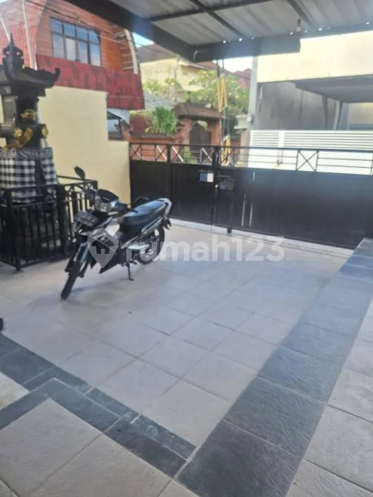 Rumah 2Lantai Hadap Timur Dekat Mahendradata - Bali in Bali