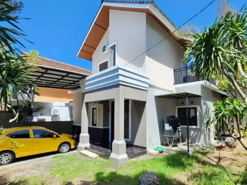 MODERN HOUSE IN TAMAN MUMBUL COMPLEX NUSA DUA BADUNG - Real Estate in Bali