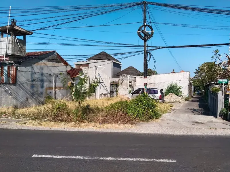 TANAH KOSONG DI JL GN SALAK DENPASAR BARAT COCOK UNTUK USAHA & HUNIAN PRIBADI - Real Estate in Bali