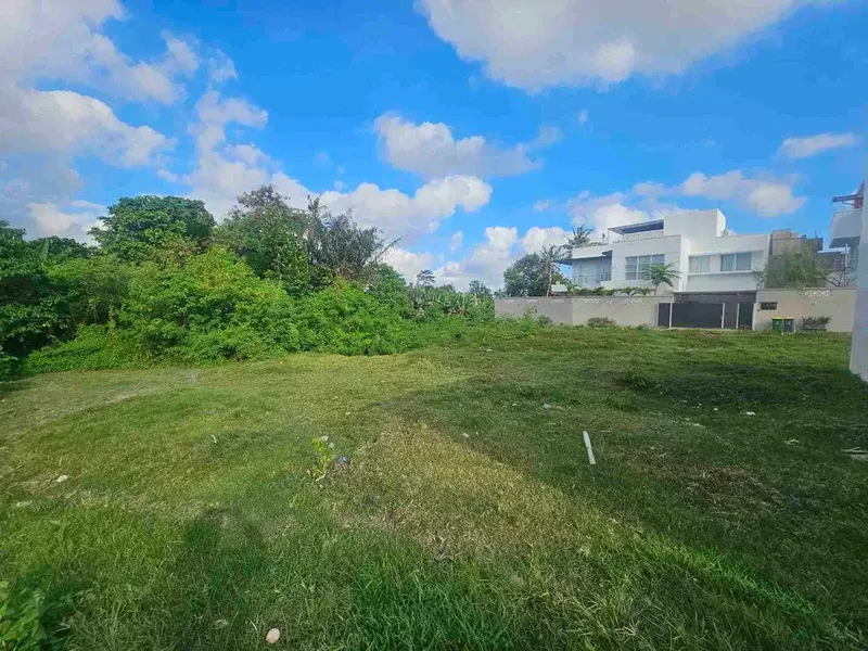 tanah komersil munggu bts - Real Estate in Bali