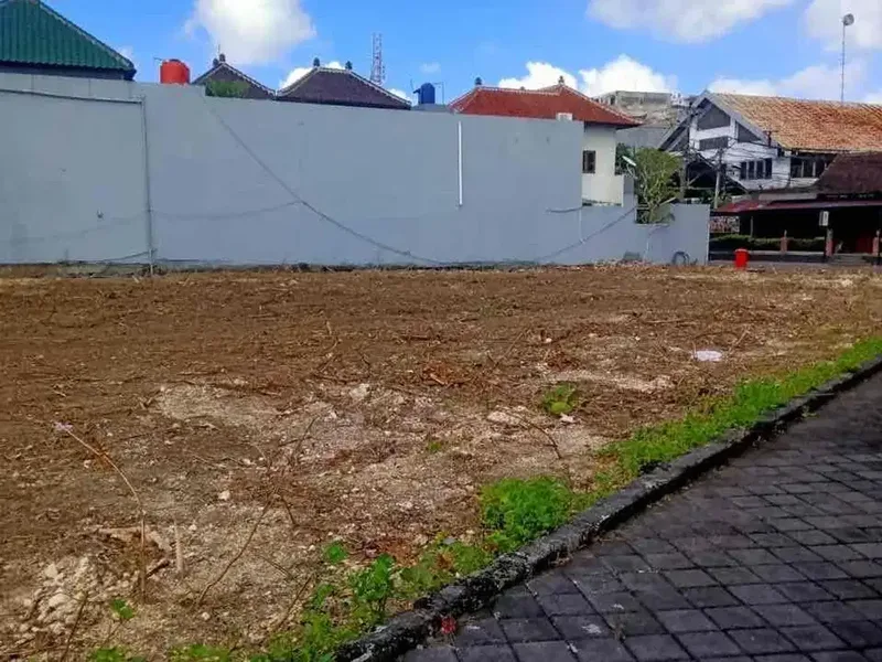 Disewakan Tanah 20 Tahun di Seminyak Cocok Untuk Usaha - Real Estate in Bali