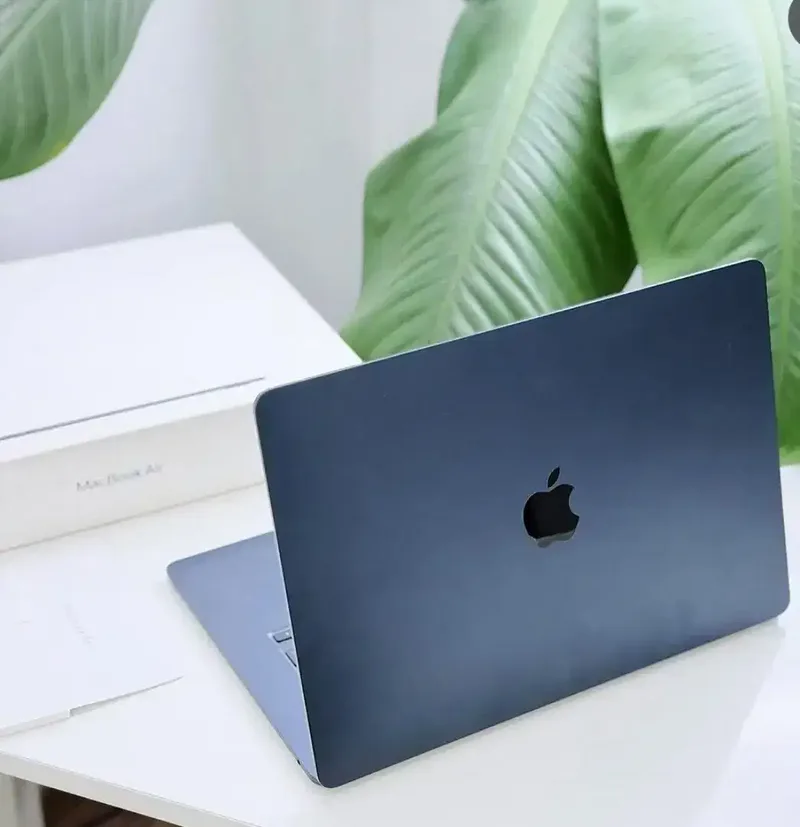 Ready macbook air 16 /1tb - Electronics in Bali
