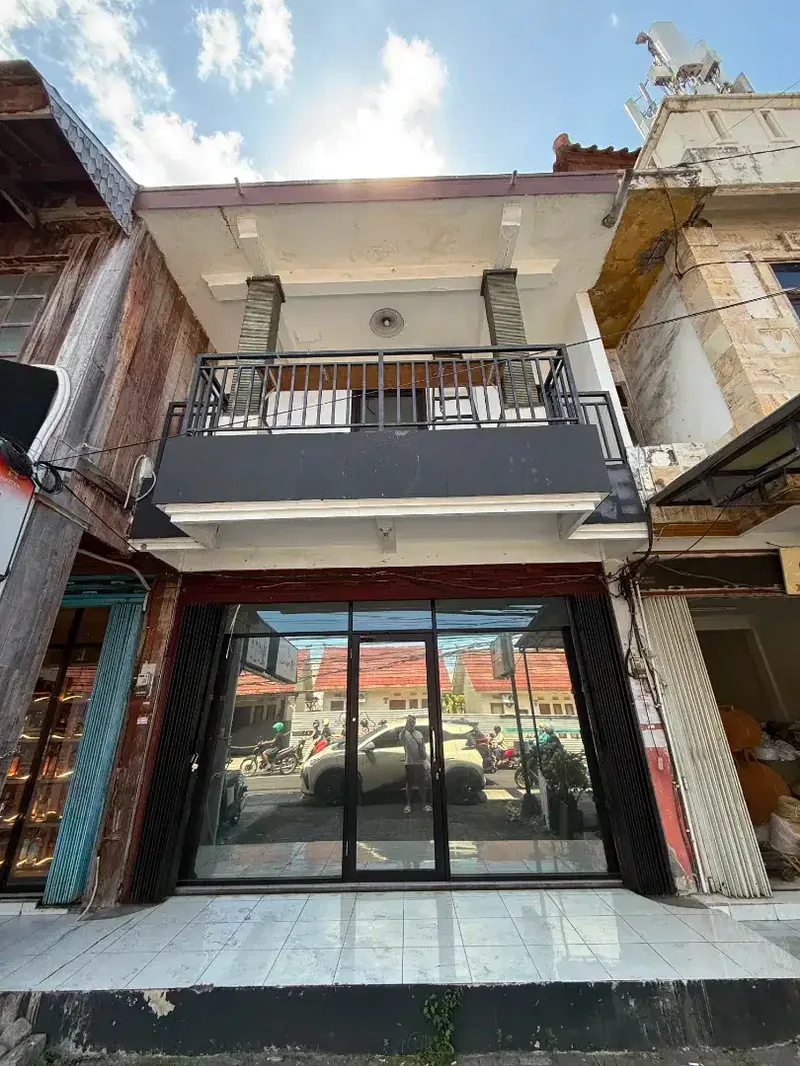 RUKO 2 LANTAI DISEWAKAN - JL GUNUNG TANGKUBAN PERAHU KEROBOKAN - Real Estate in Bali