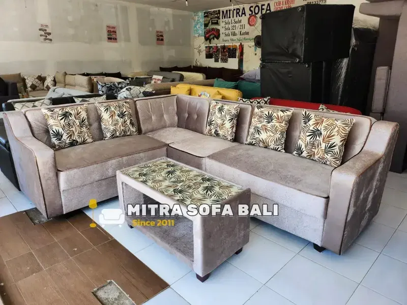 Sofa sudut L warna abù2 tua+ meja bunus bantal 5 - Home & Garden in Bali