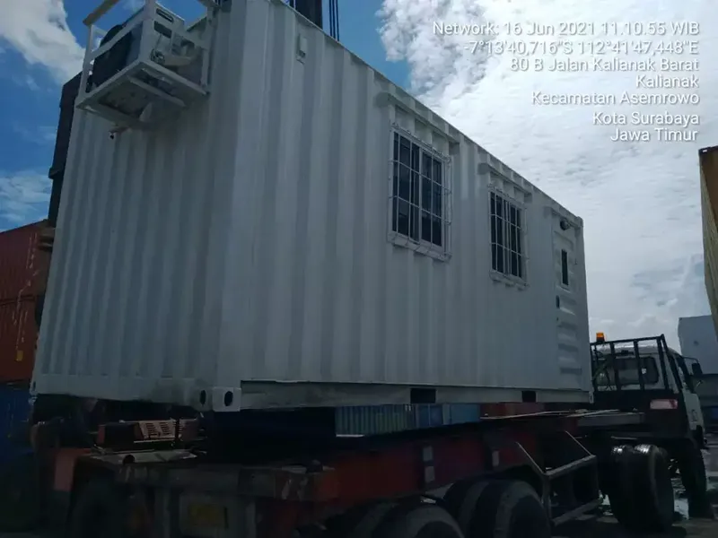 Container Kontainer Modifikasi Kantor Office Cafe - Real Estate in Bali