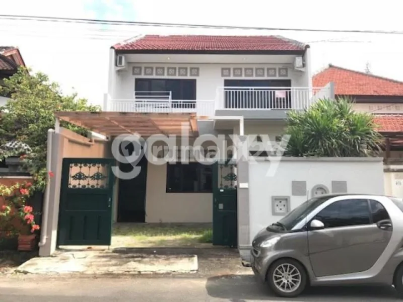 Rumah 2 Lantai di Perum Taman Mutiara Imam Bonjol Denpasar, Bali - Bali in Bali