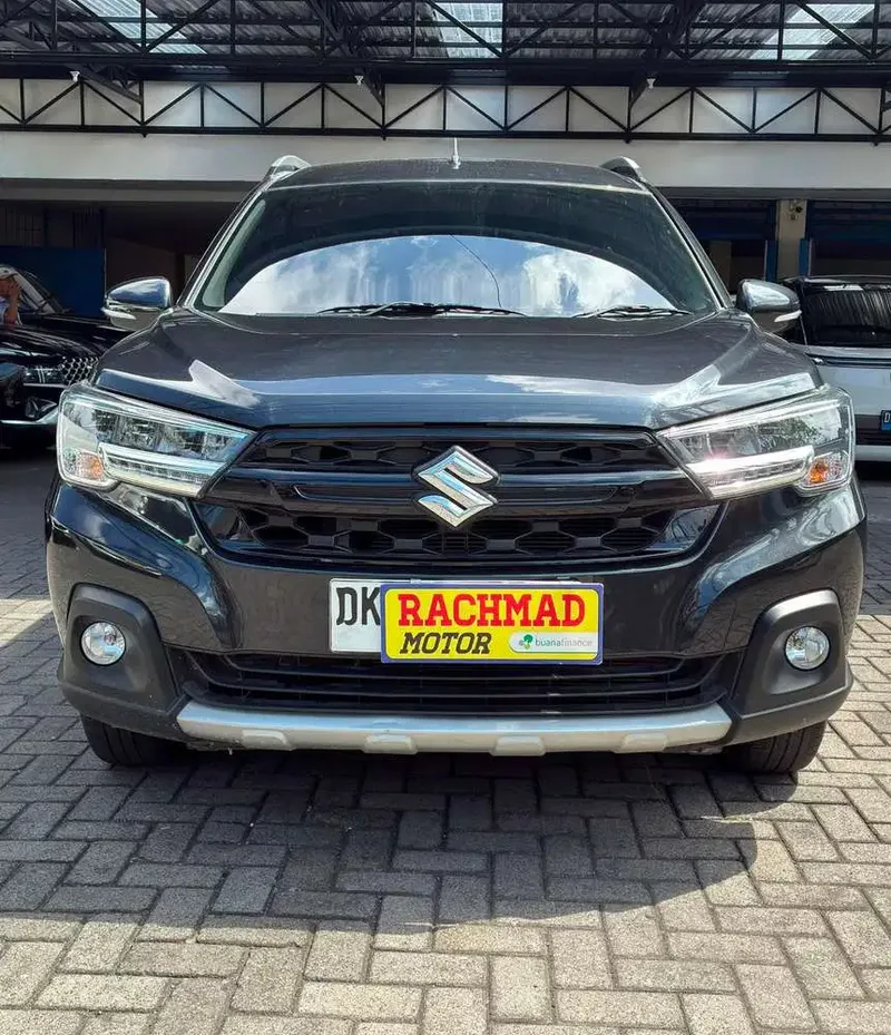 Suzuki XL 7 Beta Hybrid 2024 Hitam metalik A/T 1.5cc - Vehicles in Bali