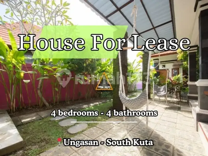 Guesthouse Or House 4 Bedrooms In Ungasan - Real Estate in Bali