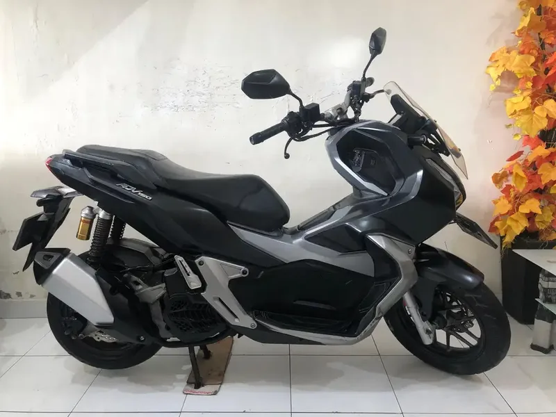Honda ADV 160 CBS Th.2019 hitam!! - Vehicles in Bali