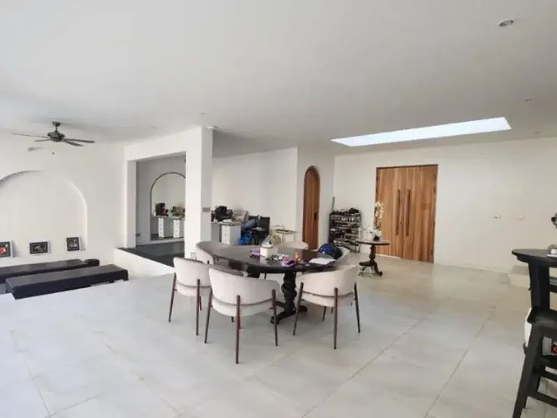 VILLA MEWAH DI GOA GONG JIMBARAN BADUNG - Real Estate in Bali