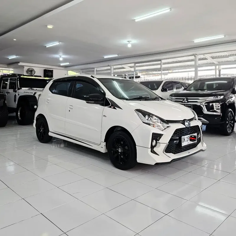 [2022] DP27jt! Agya GR Sport 1.2 matic 2022 DK LowKM bkn G TRD 2024 - Vehicles in Bali