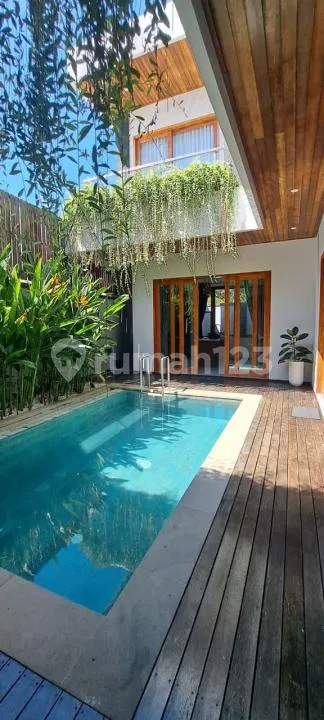 Sewa Villa Tahunan 3 Kamar Tidur di Gunung Payung Nusa Dua Bali - Real Estate in Bali
