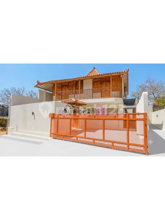 Jual Villa Modern Joglo Kolam Renang Ungasan Kuta Selatan LT 300 M2 - Real Estate in Bali