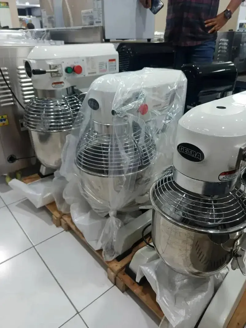 PLANETARY MIXER GETRA - Home & Garden in Bali