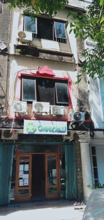 Ruko Dengan 2 Lantai Lokasi Dauh Puri Denpasar Barat - Bali in Bali