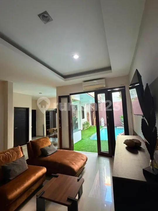 Vila Beachside Dekat Icon Mall Sanur Bali - Bali in Bali