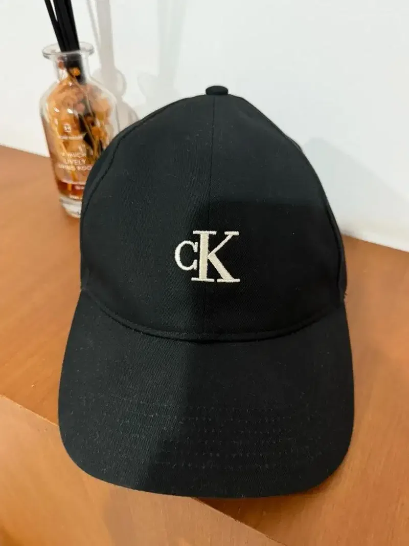 Topi CK Ori Unisex Hitam - Fashion in Bali