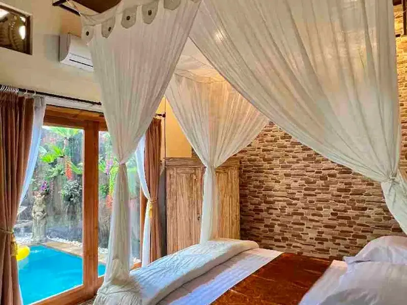 villa 4 bedroom dekat kerobokan - Real Estate in Bali
