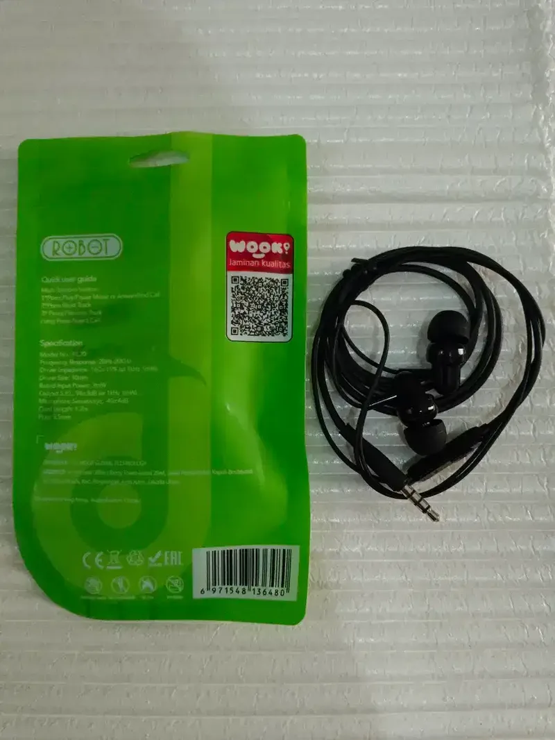 30rb BARU-Dijual Headset Merk ROBOT Earphone Bass DIJAMIN ORIGINAL - Electronics in Bali