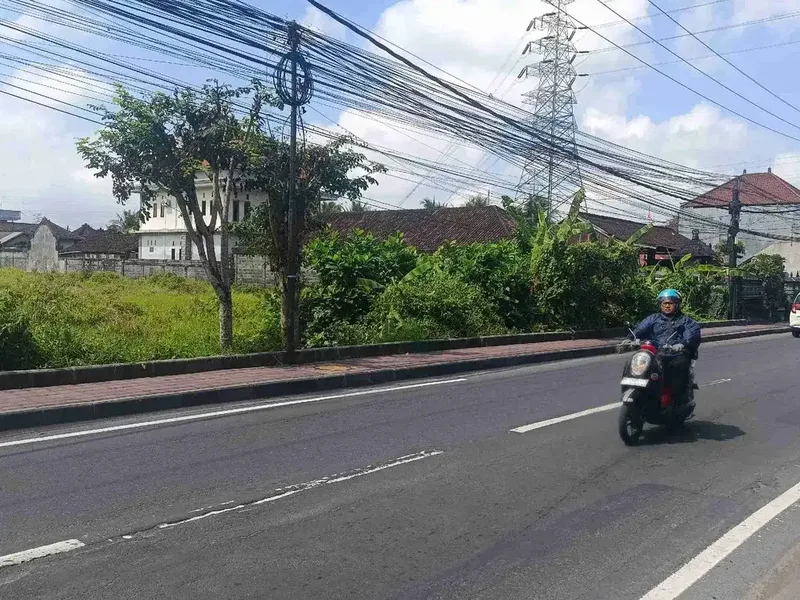 DIJUAL TANAH STRATEGIS ABIANBASE DEKAT RS MANGUSADA COCOK UNTU USAHA KOMERSIAL PERUMAHAN ELITE OUSAT KESEHATAN MALL DLL - Real Estate in Bali