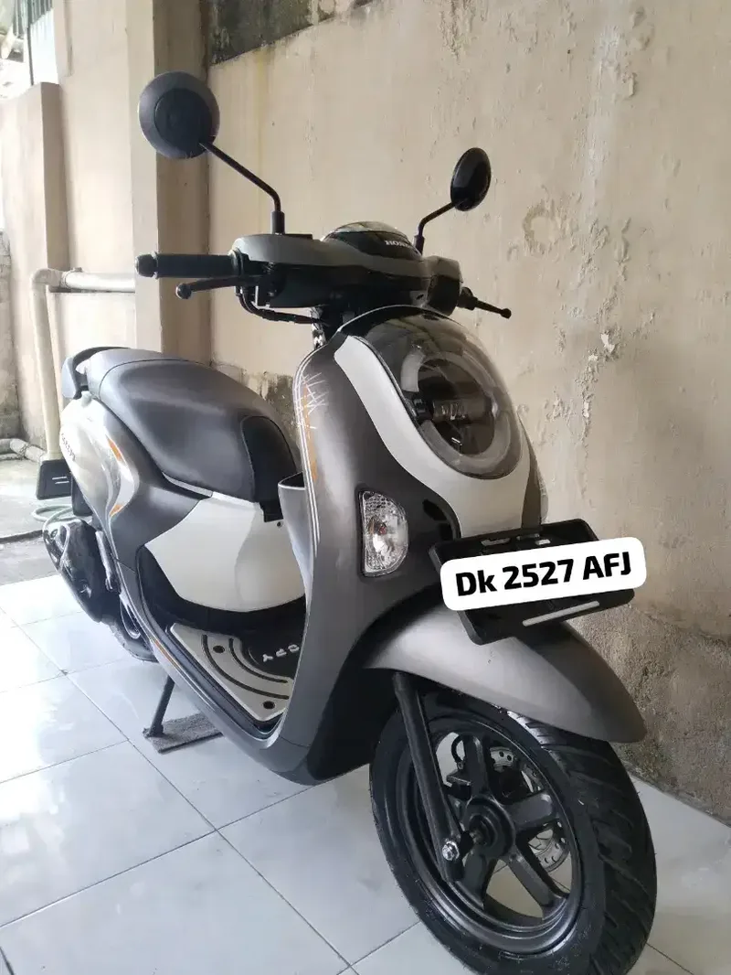DP 2 JT/ BUNGA MENURUN 2% / HONDA SCOOPY TAHUN 2025 - Vehicles in Bali
