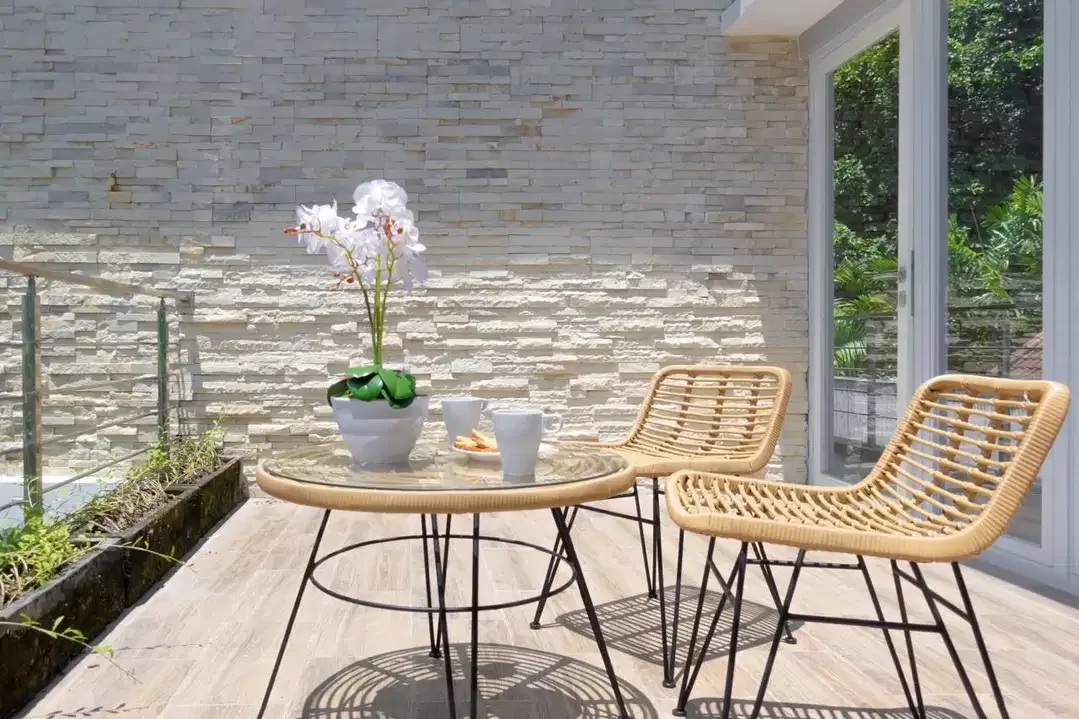 dijual villa lantai 2 kerobokan dekat canggu - Image 8 of 10