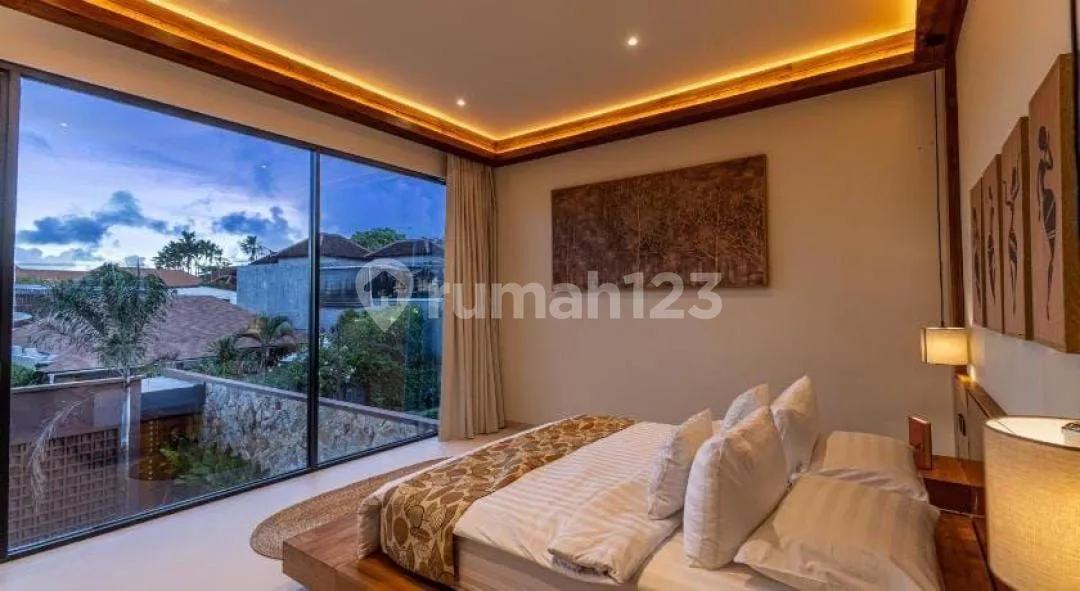 Villa Dijual Lokasi Seminyak - Image 3 of 4