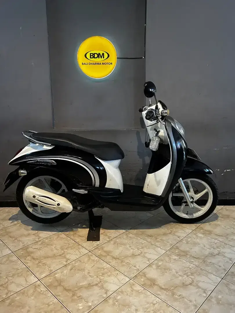 Honda Scoopy CW Tahun 2010 pajak off 1x Surat lengkap - Image 6 of 7