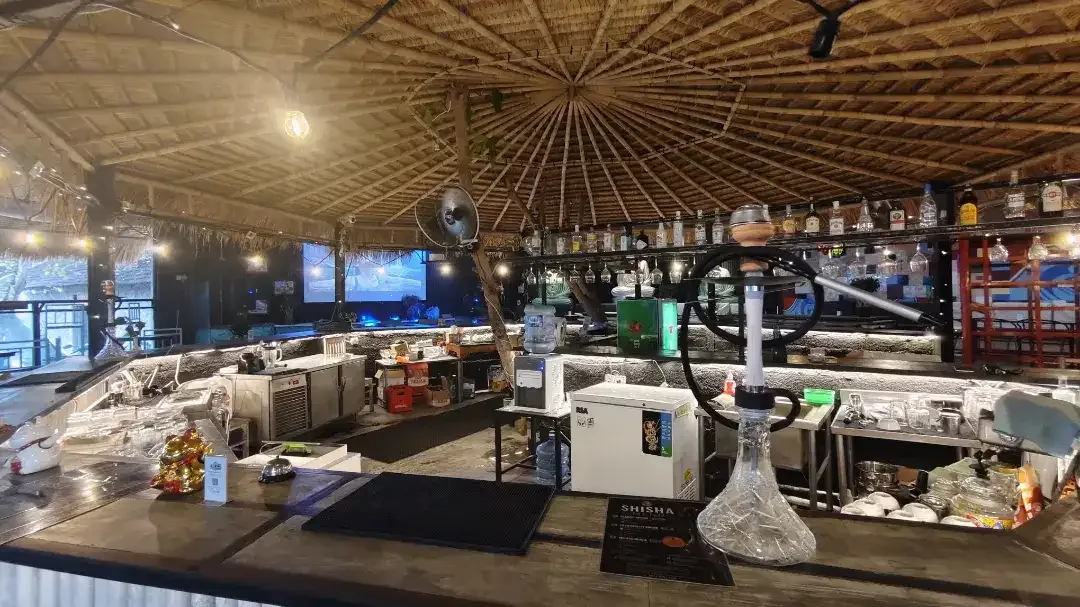 DISEWAKAN CEPAT! EX-RESTAURANT SIAP OPERASIONAL DI JL RAYA JIMBARAN - Image 4 of 10