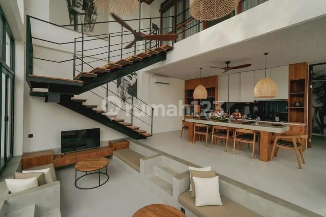 Leasehold - Luxury Villa On The Oceanfront In One Of The Most Picturesque Areas Of Pererenan, Bali - Image 3 of 4