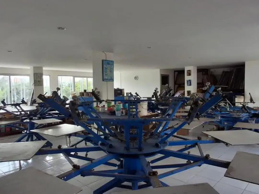 Dijual Gedung Serbaguna Siap Pakai 4 Lantai di Pura Demak, Denbar - Image 4 of 10