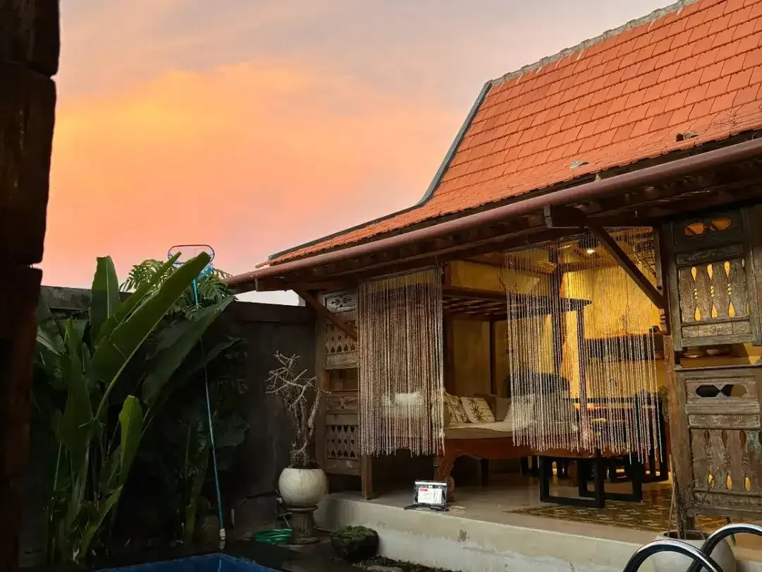 For Sale/Lease Charming Javanese Joglo Style Villa in Kampial, Nusa Dua. - Image 4 of 10