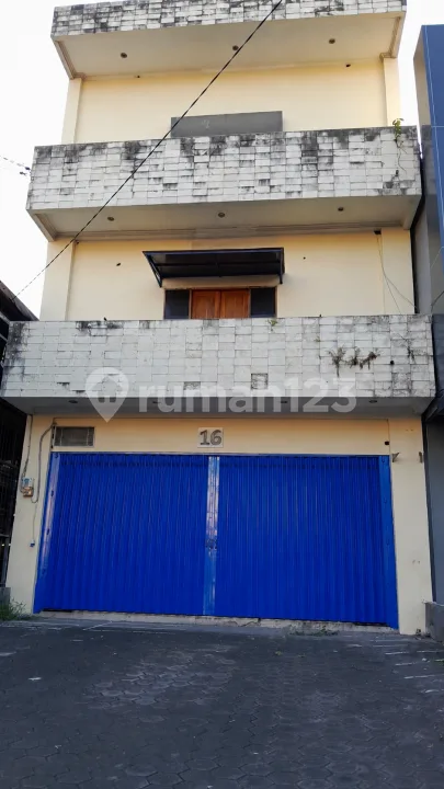Dijual Ruko 3 Lantai di Jalan Utama Mahendradata Denpasar Barat - Image 1 of 4