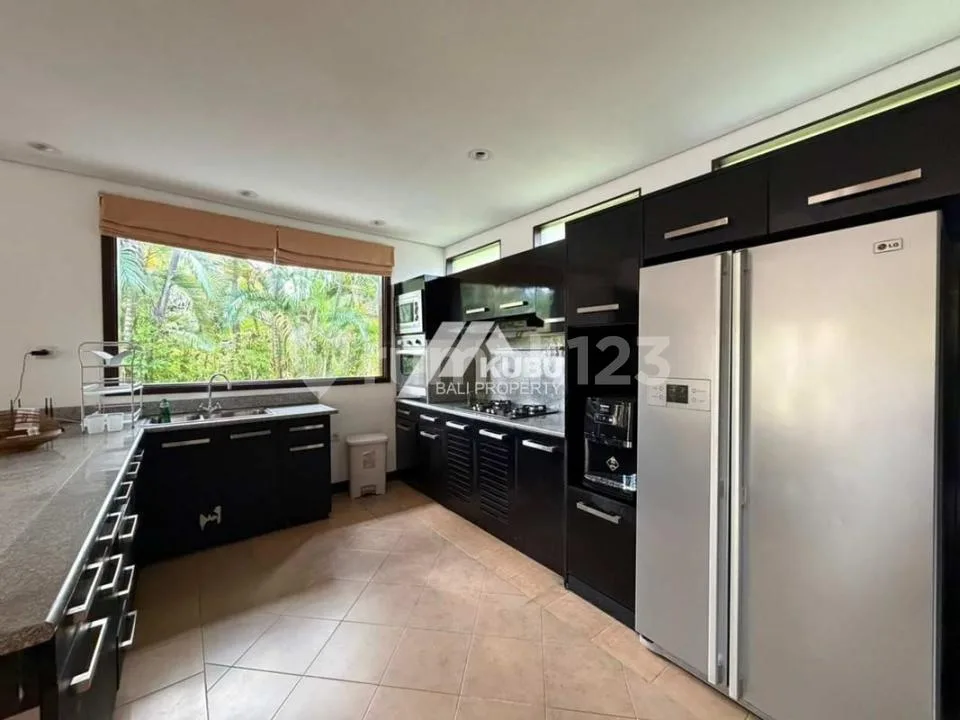 Kbp1700 Beautifull And Charming Villa With Minimalist Design In Complex Sanur Area. - Image 2 of 4