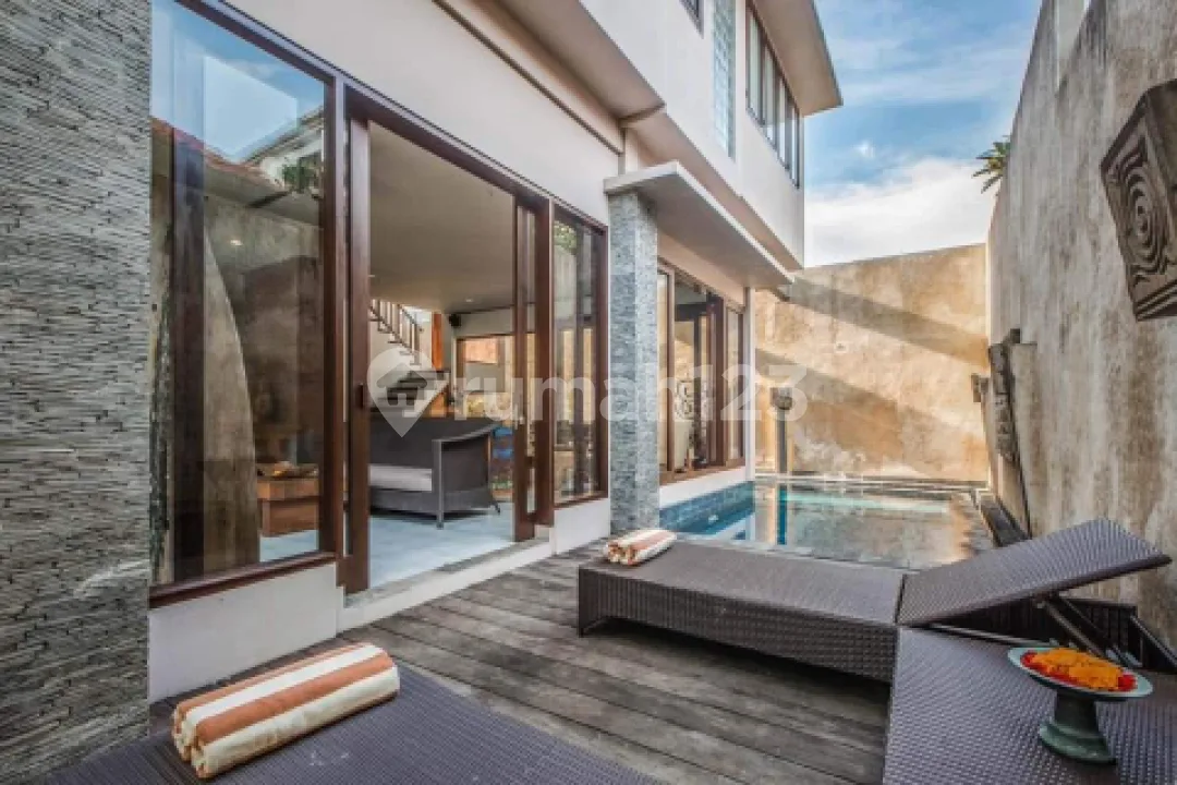 Villa Tropis Modern Dekat Pantai di Sudamala Sanur - Image 2 of 4