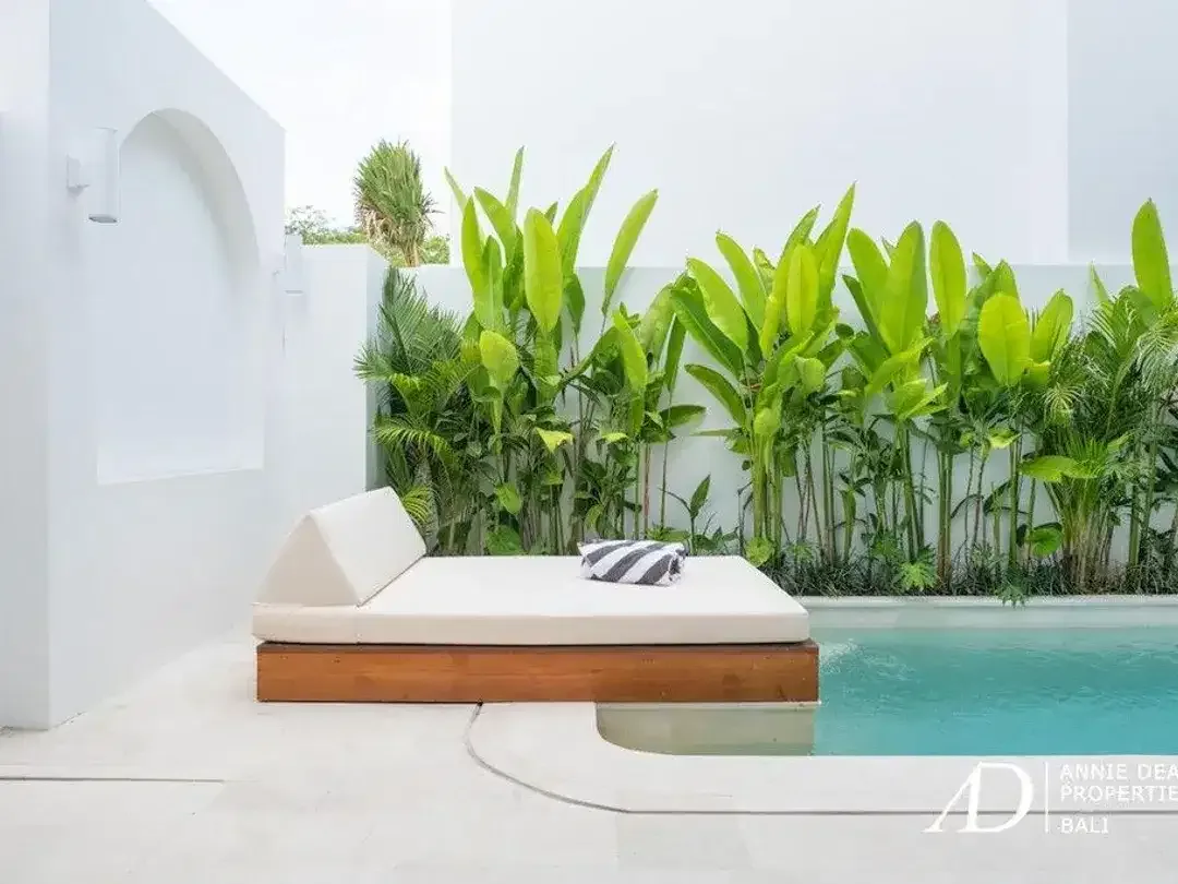 LEASEHOLD | CHARMING 2-BEDROOM VILLA IN TUMBAK BAYUH, CANGGU - Image 4 of 10