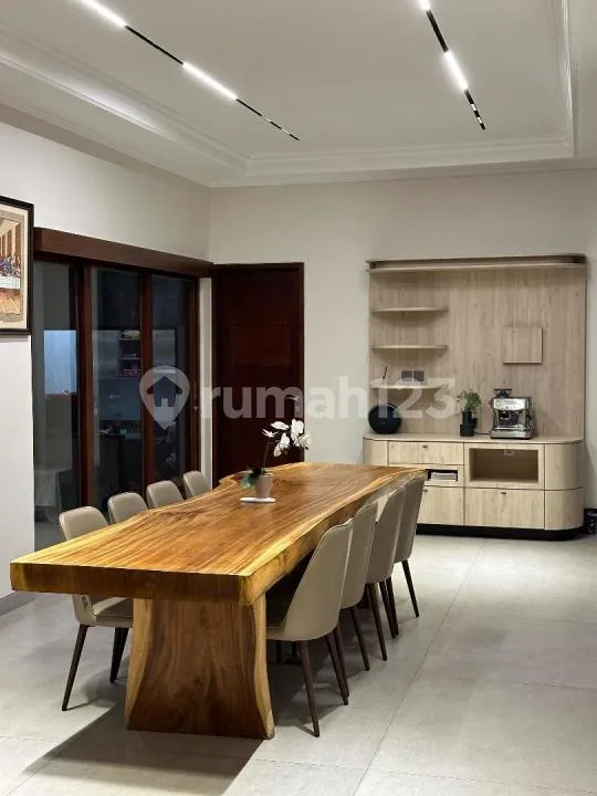 Direct Owner - Rumah Mewah Full Furnished - Pool, Gym, Billiard - Image 4 of 4