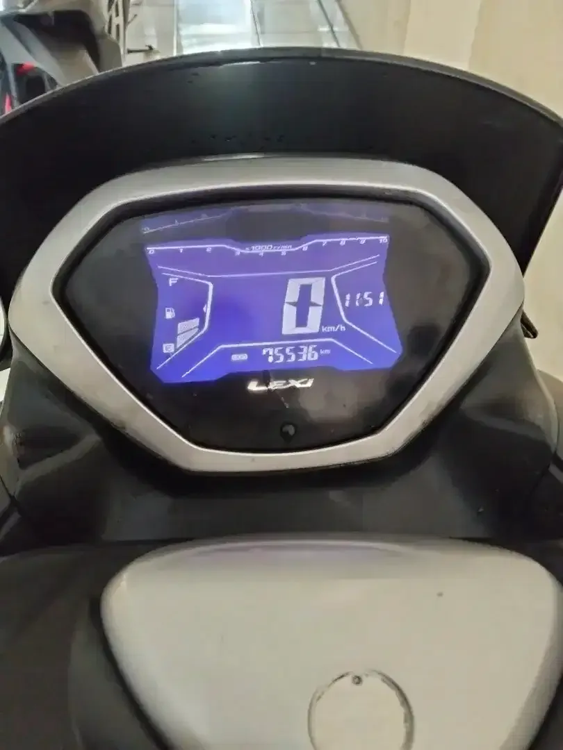 DP 2,4 JT/ BUNGA MENURUN 2% / YAMAHA LEXI 125 TAHUN 2019N - Image 6 of 6