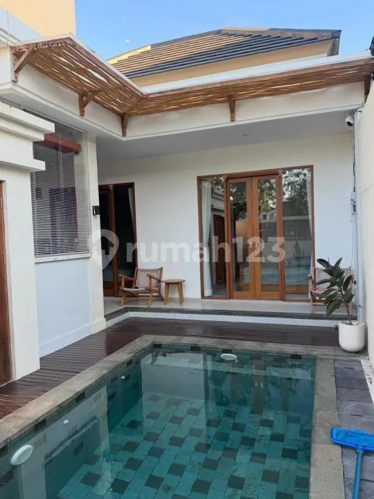 Disewakan Villa Jangka Panjang Furnished di Uluwatu Jimbaran - Image 2 of 4