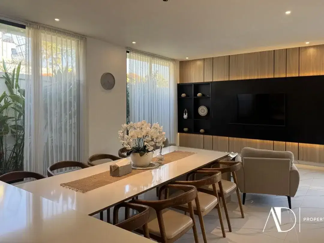 LEASEHOLD | 2-BEDROOM MODERN TROPICAL VILLA NEAR SEMINYAK BEACH - Image 5 of 10