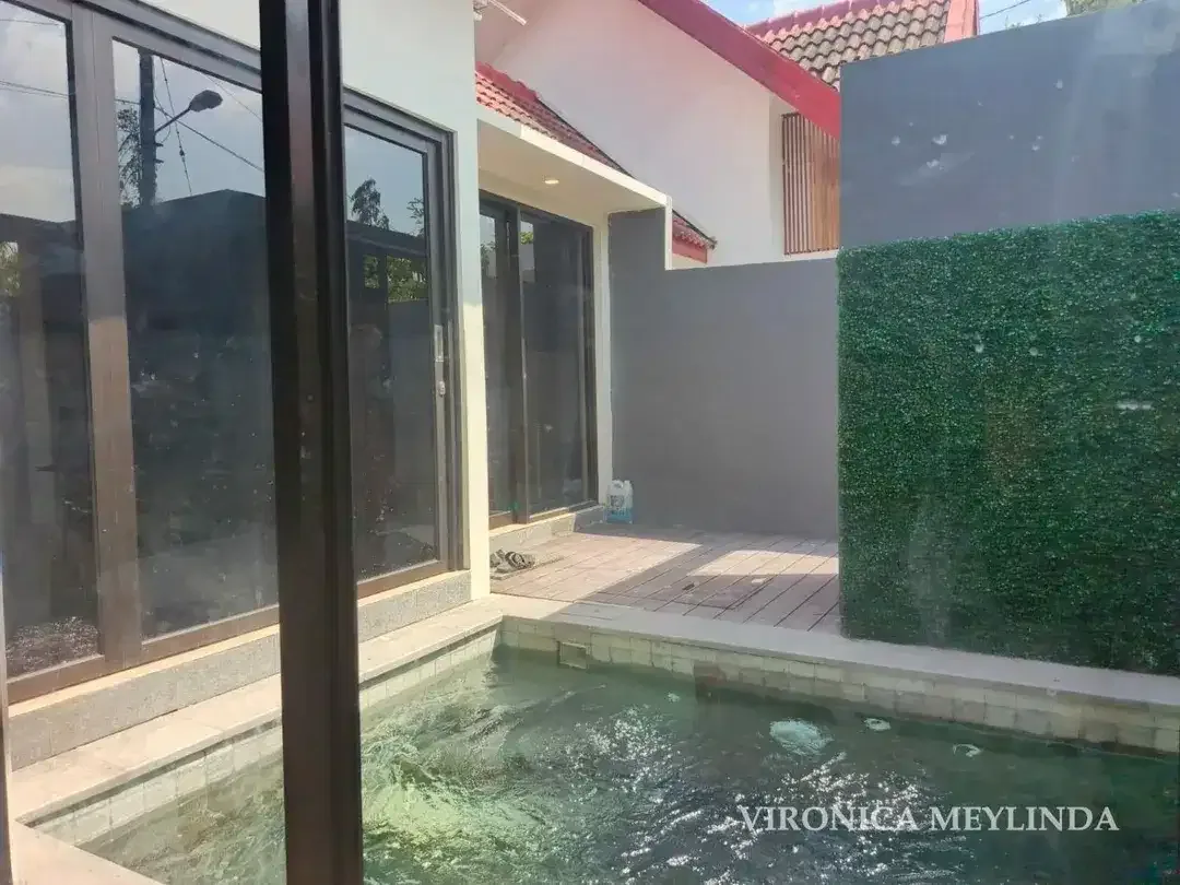 RUMAH FULLY FURNISHED DIJUAL – AREA CANGGU. - Image 6 of 8