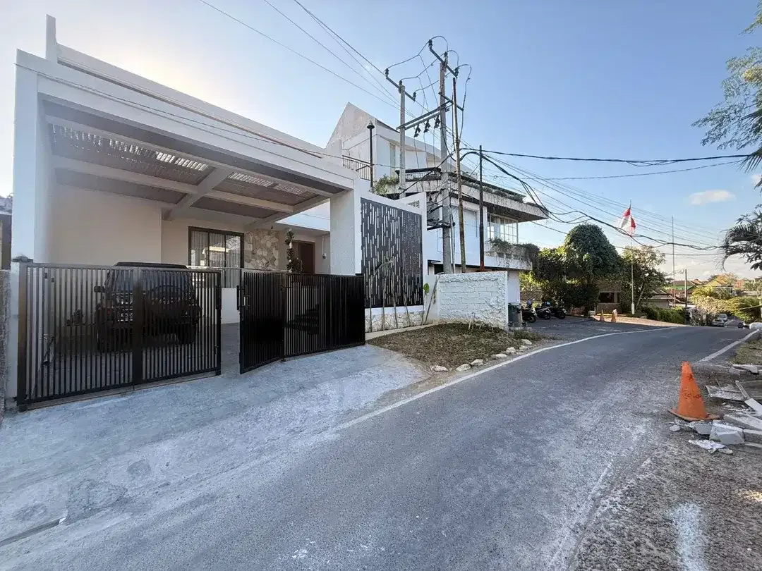 DIJUAL / FREEHOLD : Brand New Modern Villa 4 Bed, Full Ocean View, Ungasan, Badung, Bali - Image 1 of 10