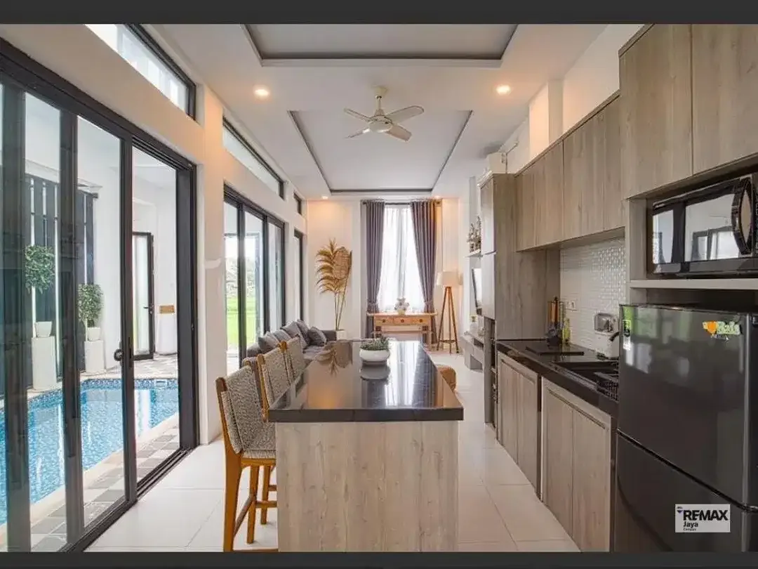 Elegant 3 Bedroom Villa For Rent In Pererenan Area - Image 1 of 10