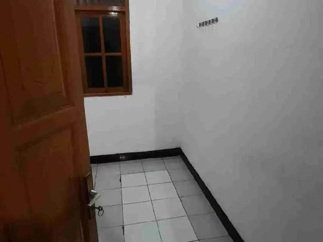 Disewakan Rumah Minimalis, harga ekonomis, Lokasi Strategis di Tegal Harum, Denpasar Barat dekat Kuta dan Canggu - Image 9 of 10
