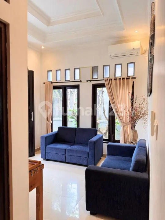 Rumah Cantik Berada Dilingkungan Perumahan Batubulan - Image 3 of 4