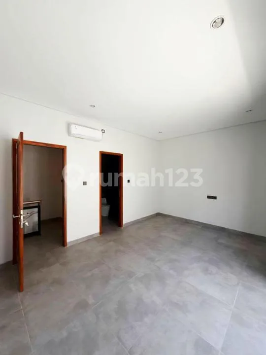 Peaceful Modern Villa - Sanur 2 Bedroom Fully Furnished - Image 4 of 4