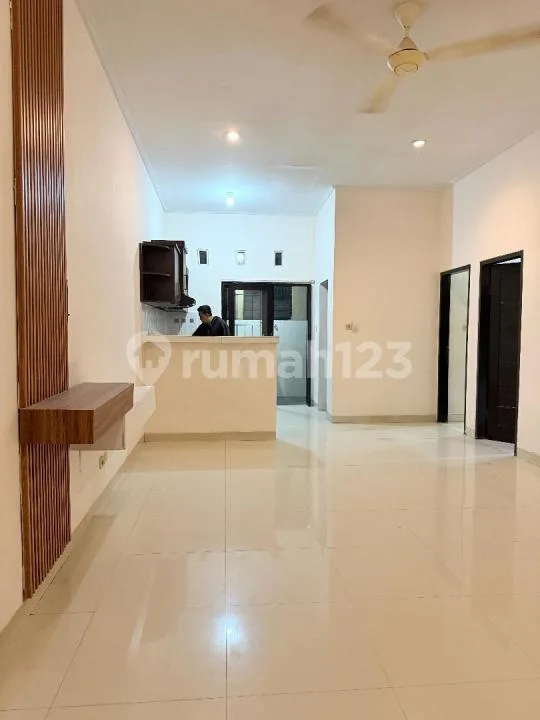 Disewakan Rumah 3 Menit ke Livingword Denpasar Timur - Image 4 of 4