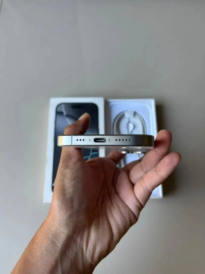 iPhone 16 Pro 256GB iBox ID/A - Image 8 of 9