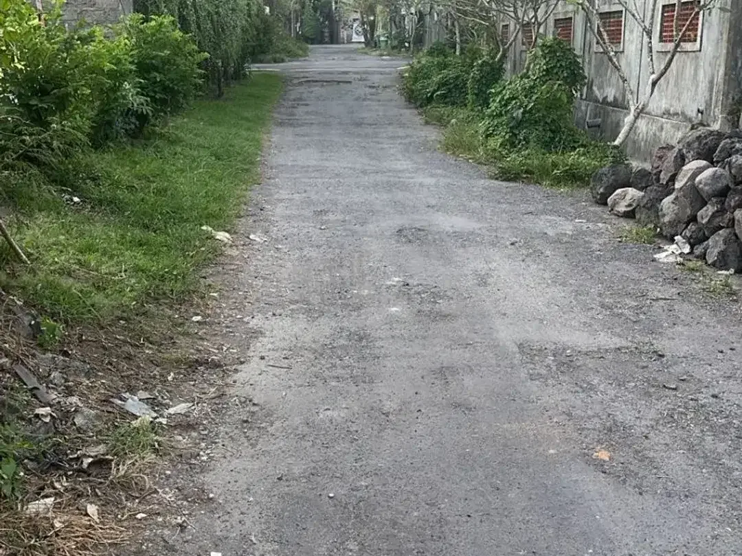 TANAH KOSONG BERISI BANGUNAN RUMAH DI JL SEKAR TUNJUNG DENPASAR TIMUR - Image 1 of 6