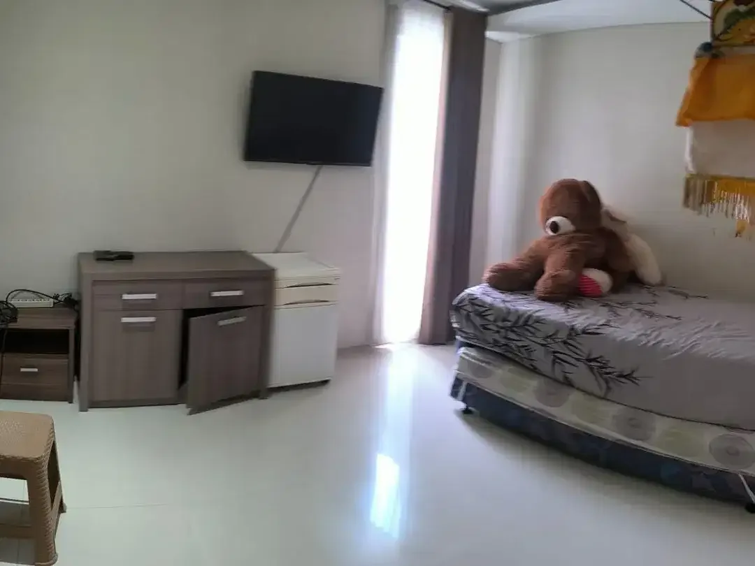 FOR SALE HUNIAN READY UNIT KAWASAN CLUSTER TERBAIK 5BR DI DENPASAR - Image 2 of 10